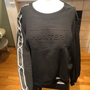 Crop Hunter Sweatshirt